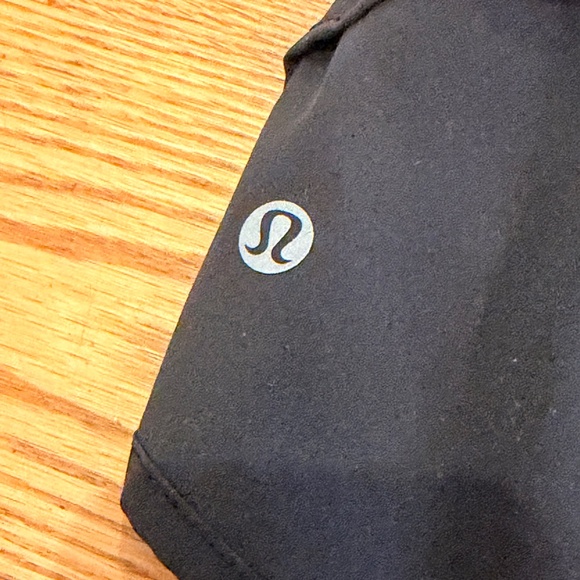 Lululemon Speed Up High-Rise Lined Short 2.5" (Size 4) - Picture 6 of 7